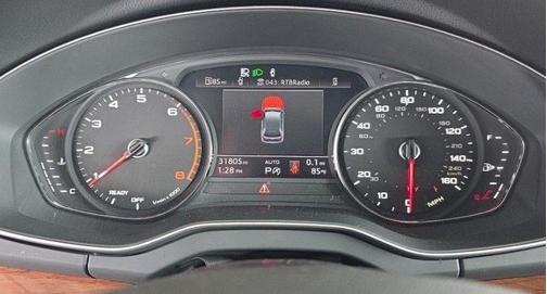 Daytona Gray Pearl 2023 Audi Q5 45 S line Premium