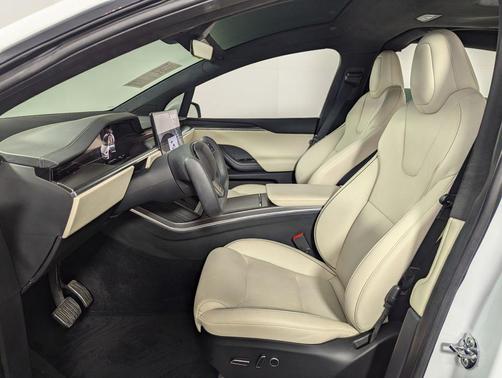 2022 Tesla Model X Plaid Tri Motor All-Wheel Drive