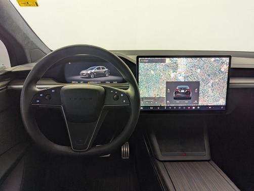 2024 Tesla Model X Long Range