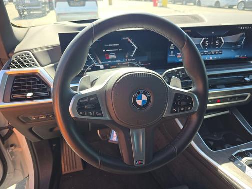 2025 BMW X5 xDrive40i