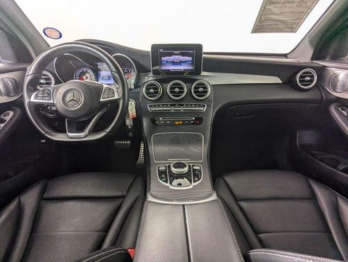 2019 Mercedes-Benz GLC 300 Base