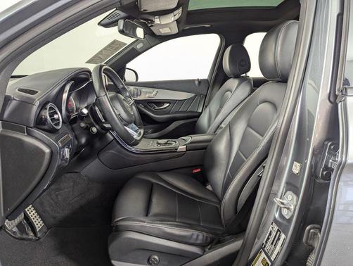 2019 Mercedes-Benz GLC 300 Base