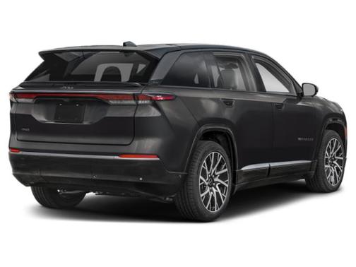 Diamond Black Crystal Pearlcoat 2024 Jeep Wagoneer S Launch Edition
