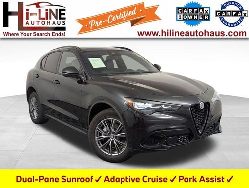Vulcano Black Metallic 2024 Alfa Romeo Stelvio Sprint AWD