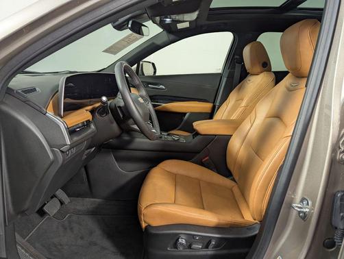 2025 Cadillac XT4 Premium Luxury