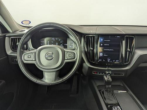 2019 Volvo XC60 T6 Momentum