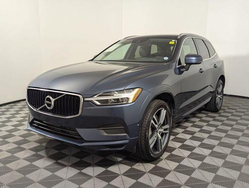 2019 Volvo XC60 T6 Momentum