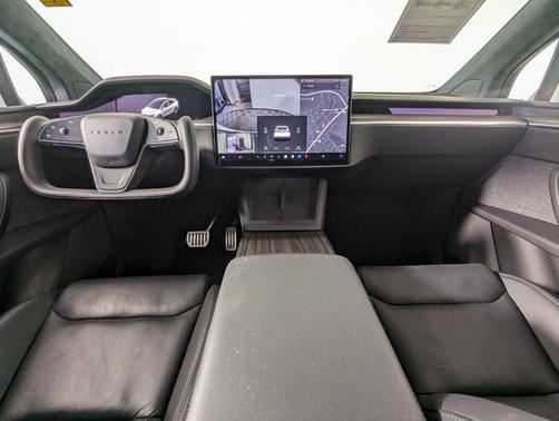 2023 Tesla Model X Standard Range