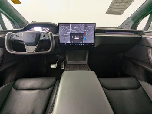 2023 Tesla Model X Standard Range
