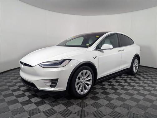 2018 Tesla Model X 75D