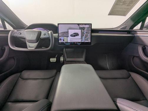 2022 Tesla Model S Base