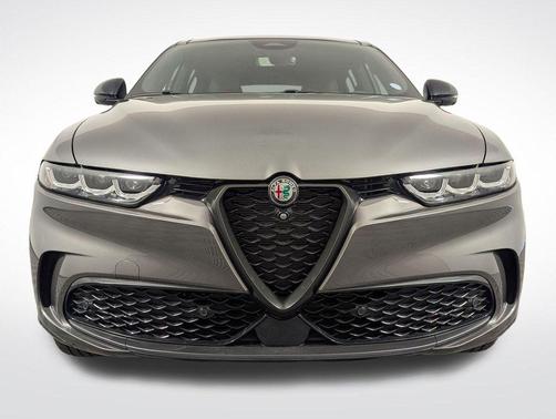 Grigio Ascari Metallic 2024 Alfa Romeo Tonale Veloce EAWD