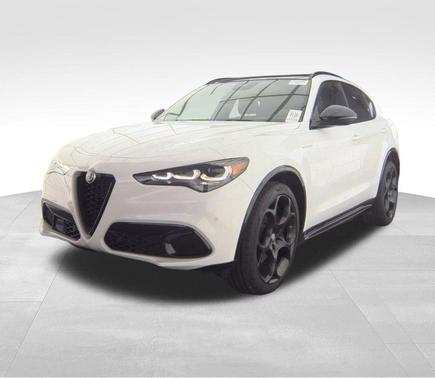 Milano White 2024 Alfa Romeo Stelvio Ti