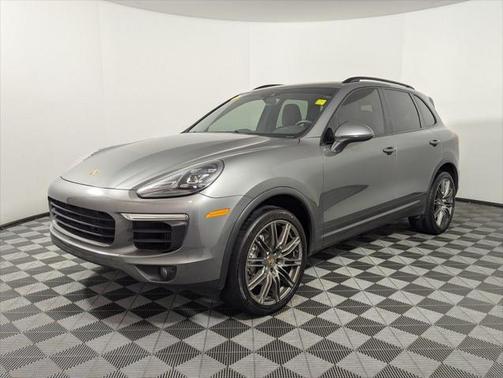 2016 Porsche Cayenne S