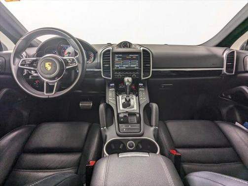 2016 Porsche Cayenne S