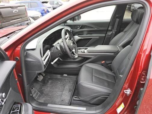 2024 Cadillac LYRIQ Luxury