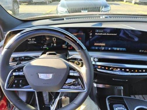 2024 Cadillac LYRIQ Luxury