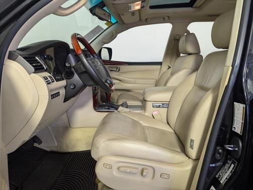 2009 Lexus LX 570 Base
