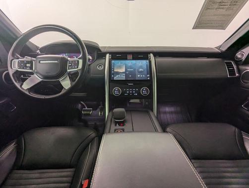 2022 Land Rover Discovery P360 HSE R-Dynamic