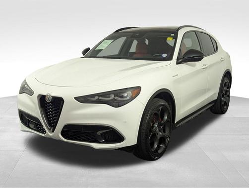 Milano White 2024 Alfa Romeo Stelvio Veloce AWD