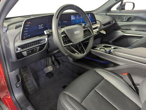 2024 Cadillac LYRIQ Luxury