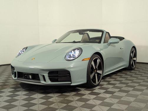 2025 Porsche 911 Carrera