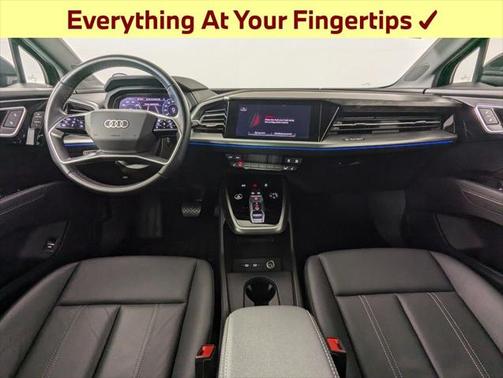 2022 Audi e-tron Premium Plus