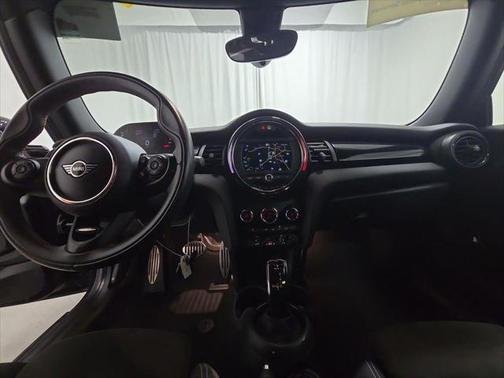 2021 MINI Hardtop Cooper