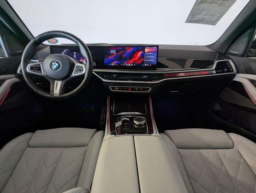 Black Sapphire Metallic 2026 BMW X5 xDrive40i