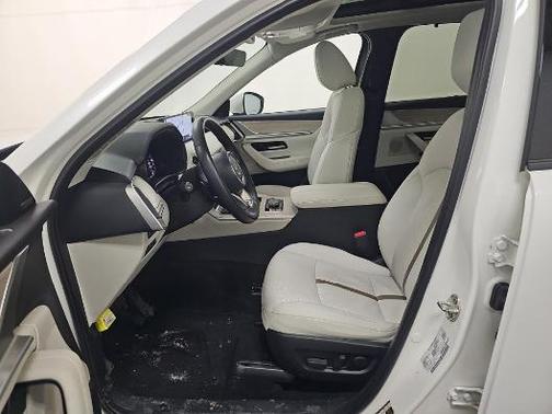 2024 Mazda CX-90 PHEV Premium Plus