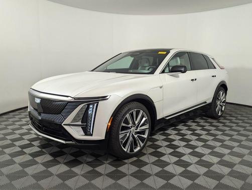 2025 Cadillac LYRIQ Luxury