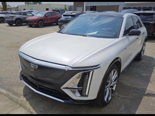 2025 Cadillac LYRIQ Luxury