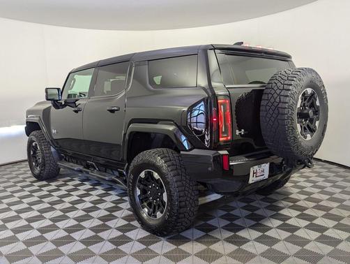 2024 GMC HUMMER EV SUV 3X