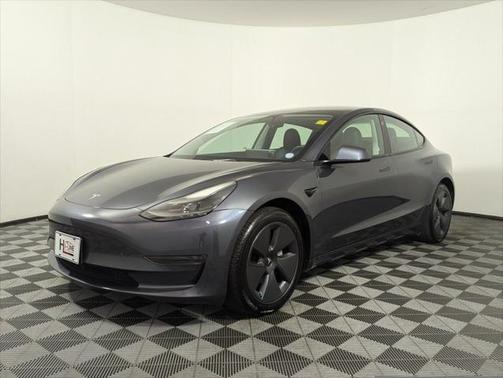2023 Tesla Model 3 Standard Range