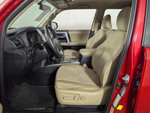 Barcelona Red Metallic 2014 Toyota 4Runner SR5