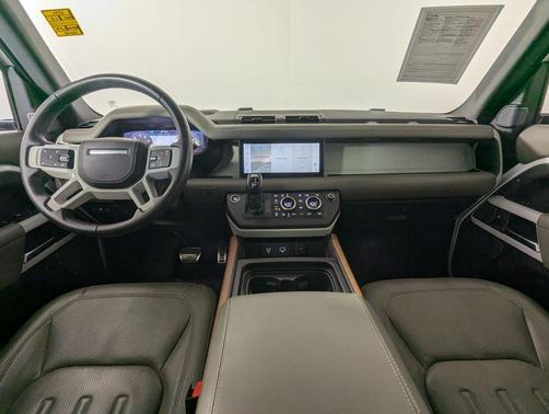 Fuji White 2020 Land Rover Defender 110 HSE