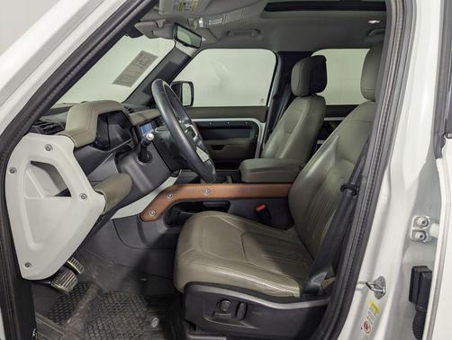 Fuji White 2020 Land Rover Defender 110 HSE