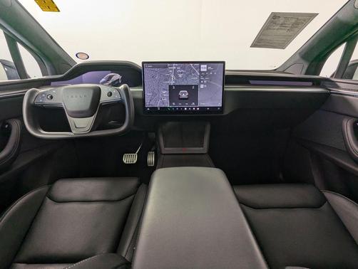 2022 Tesla Model X Plaid Tri Motor All-Wheel Drive