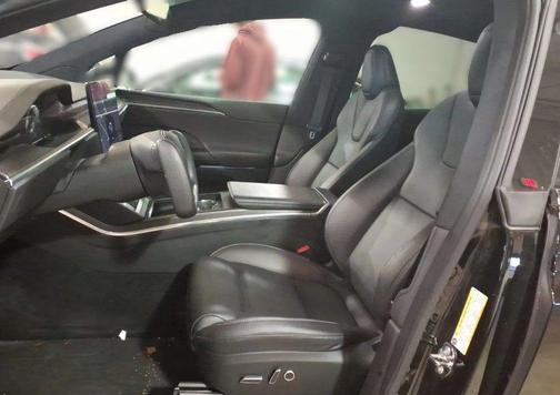 2022 Tesla Model X Plaid Tri Motor All-Wheel Drive