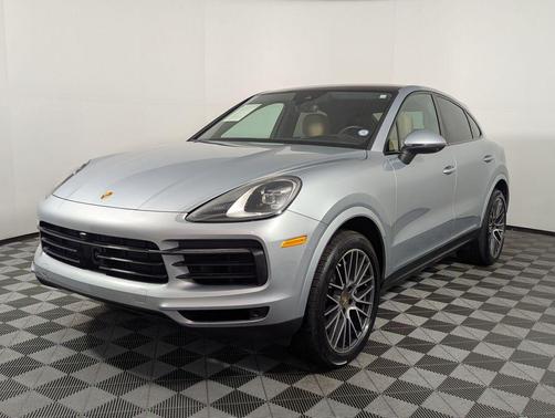 2022 Porsche Cayenne Platinum Edition