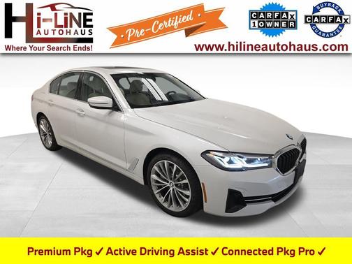 Mineral White Metallic 2023 BMW 530 i