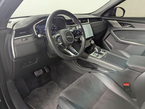 2022 Jaguar F-PACE SVR P550 AWD Automatic