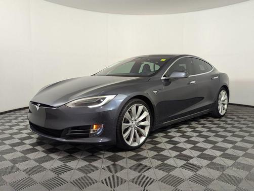 2017 Tesla Model S 90D