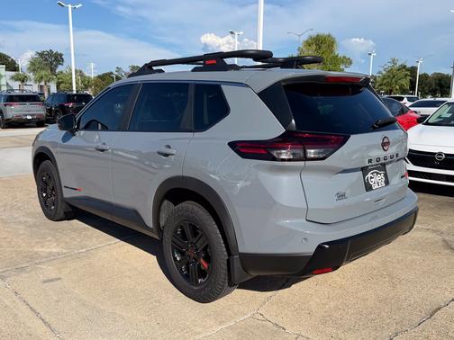Boulder Gray Pearl 2026 Nissan Rogue Rock Creek