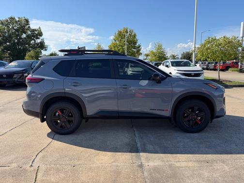 Boulder Gray Pearl 2026 Nissan Rogue Rock Creek