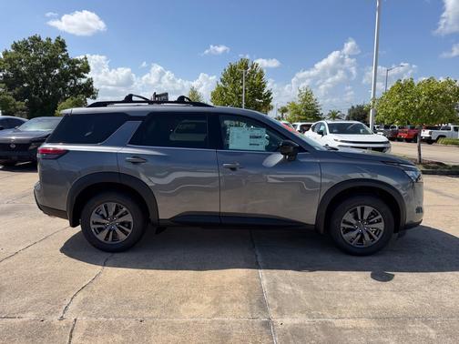 Gun Metallic 2026 Nissan Pathfinder SV