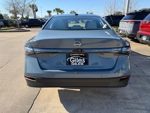 2026 Nissan Sentra SL