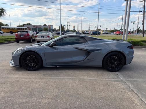 Sea Wolf Gray Tricoat 2025 Chevrolet Corvette Z06