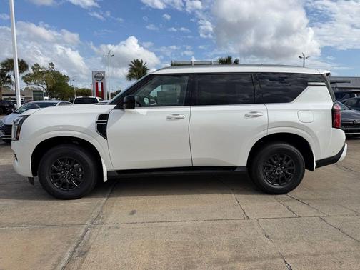 2026 Nissan Armada SV