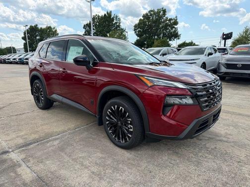 Scarlet Ember Tintcoat 2026 Nissan Rogue Dark Armor